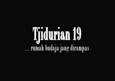 Tjidurian 19, (2009), karya Abduh Aziz dan Lasja Soesatyo